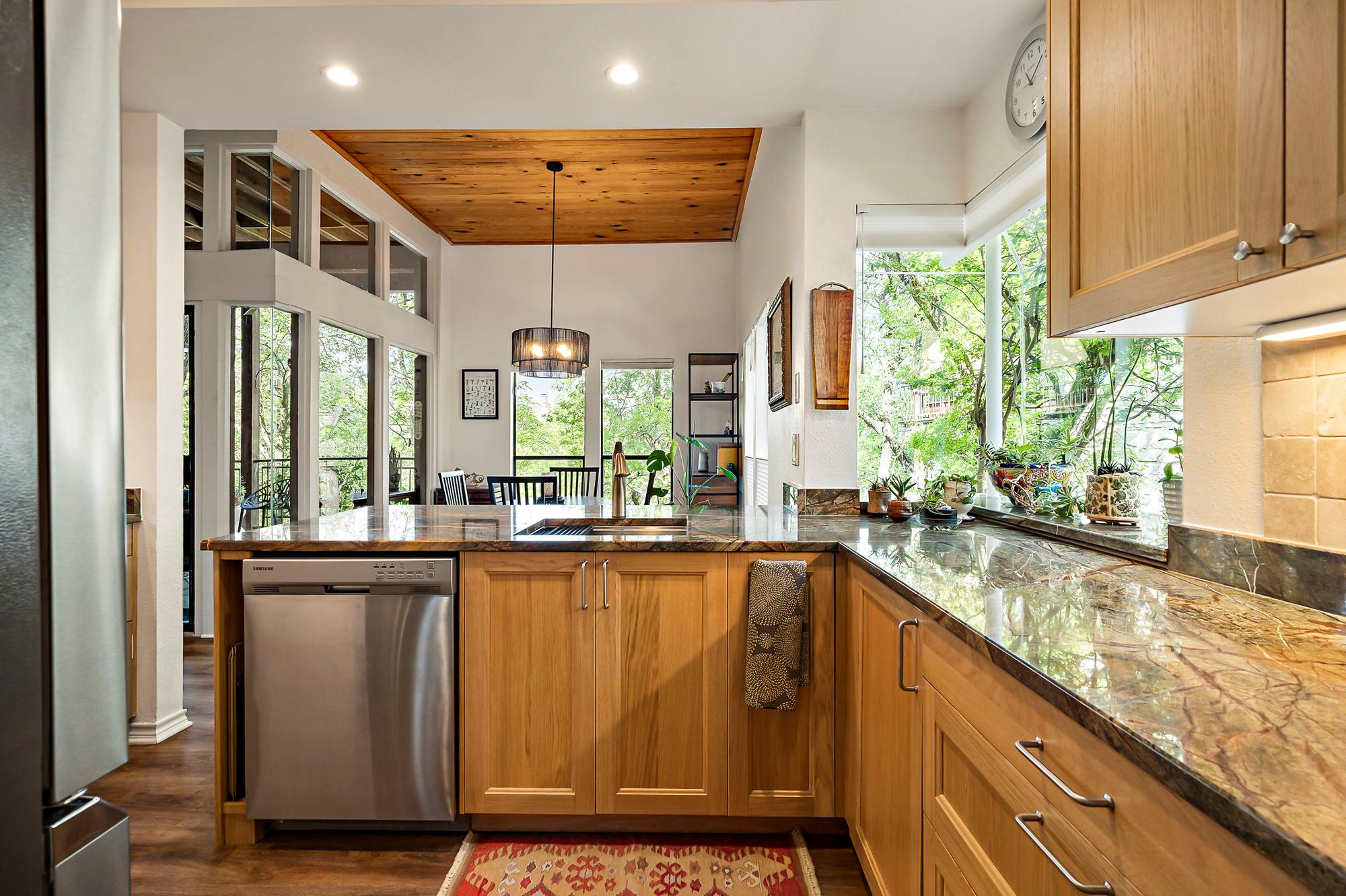 8200 Neely, Austin, TX 78759 — photo 1