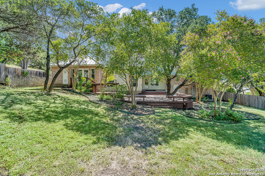 6606 Augsberg, ,  78256 — photo 1