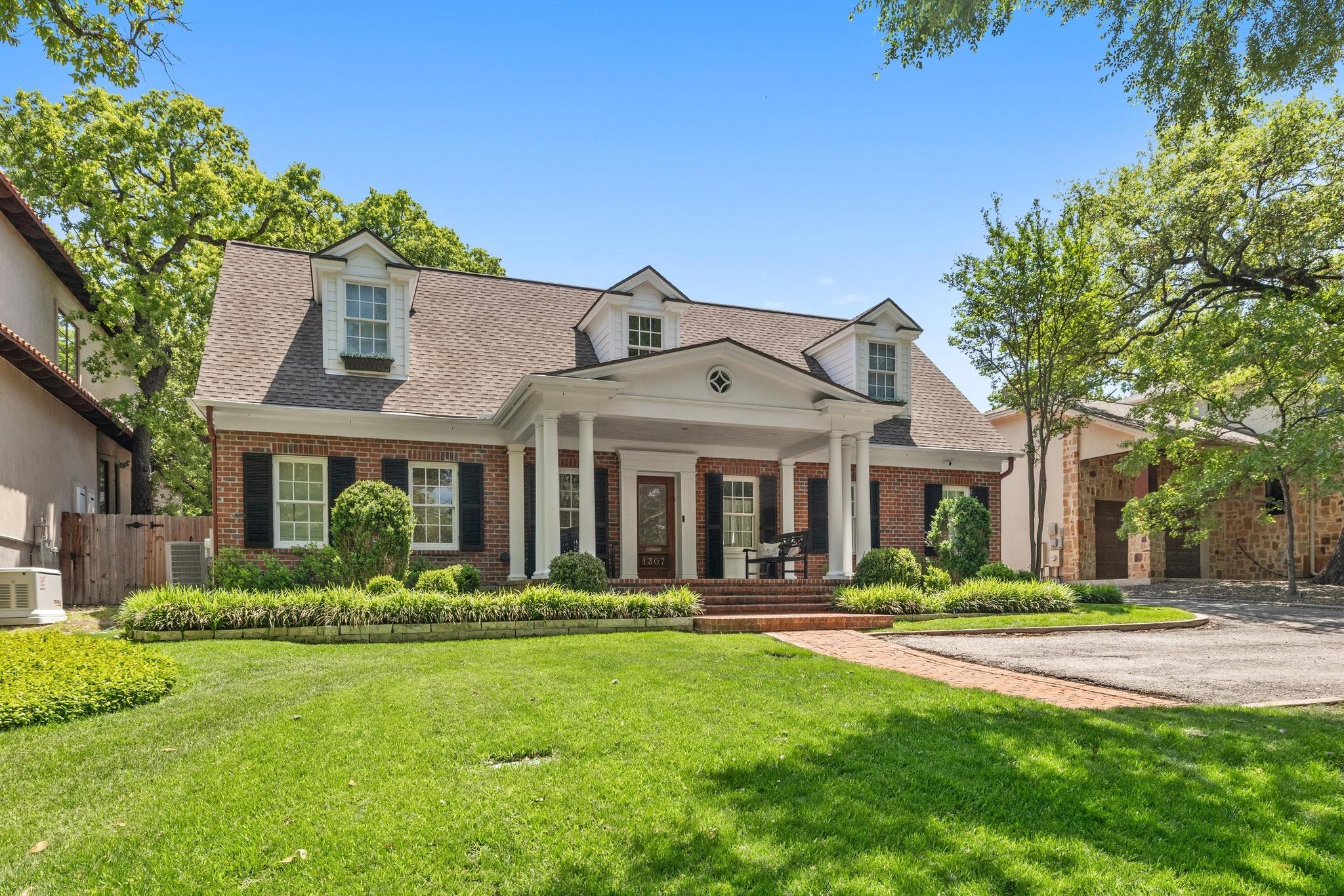 1307 Elton, Austin, TX 78703 — photo 1