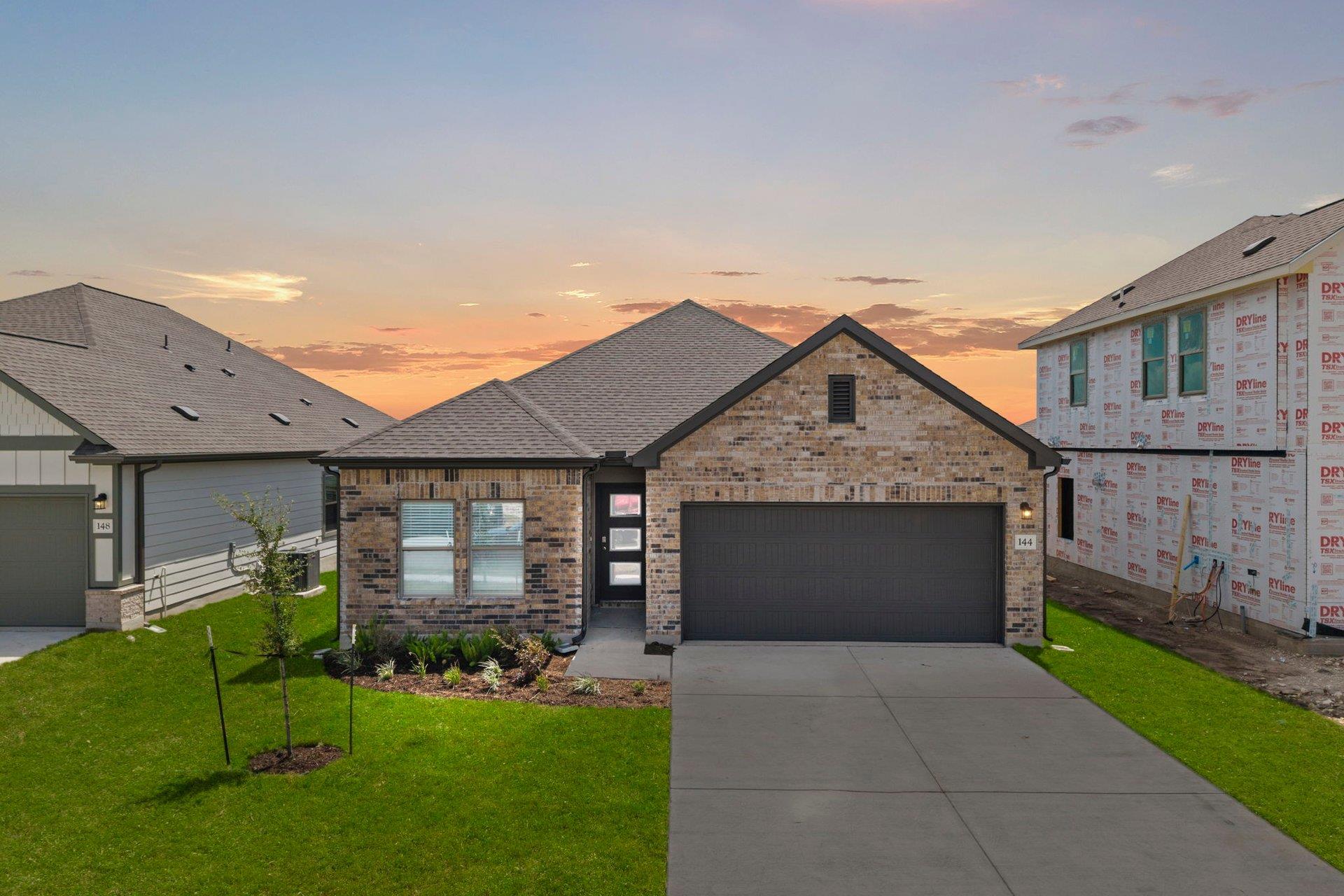 144 Wind Hill, Jarrell, TX 76537 — photo 1