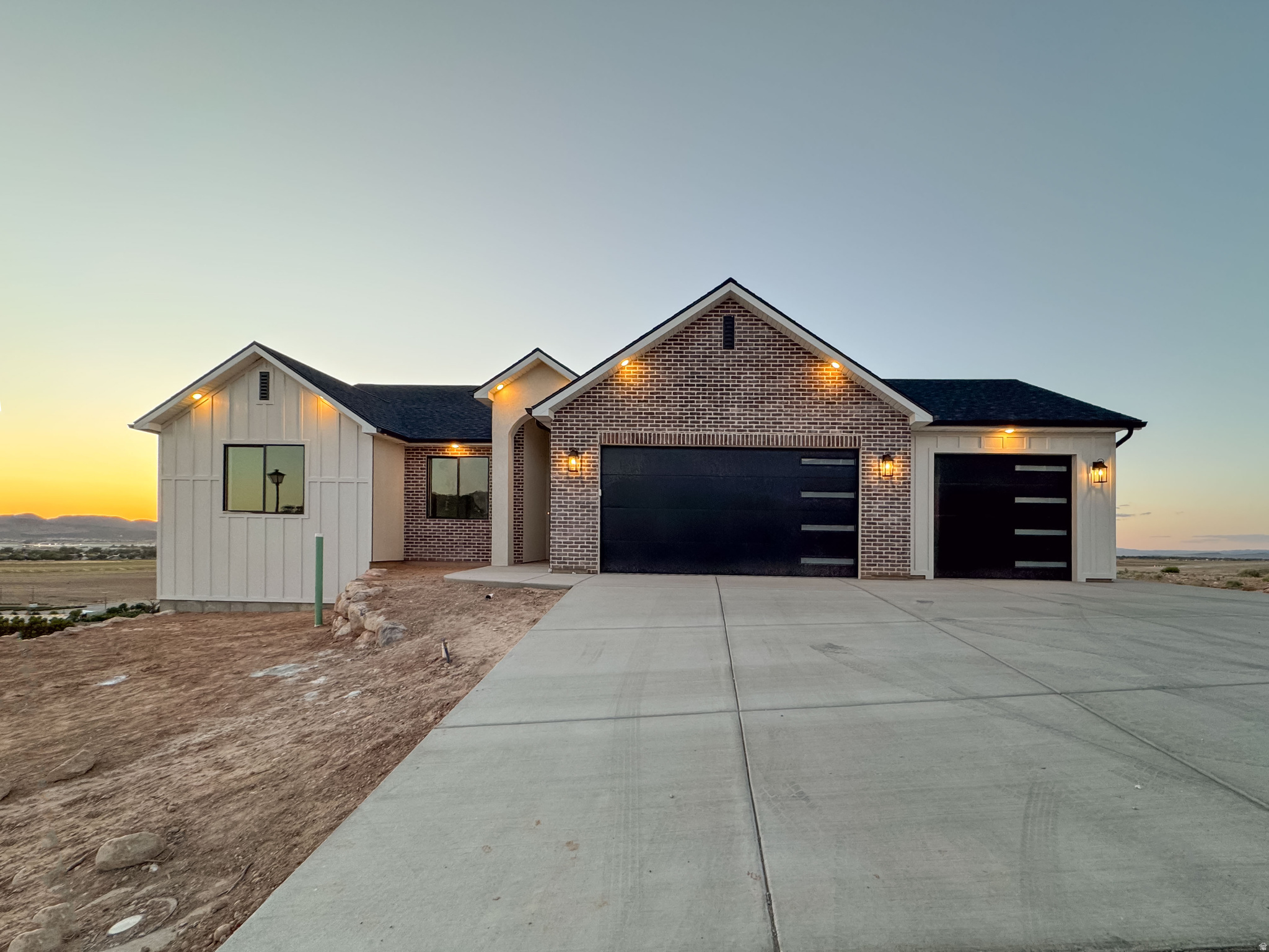 3256 W KINGSBURY DR, Cedar City, UT 84720 — photo 1