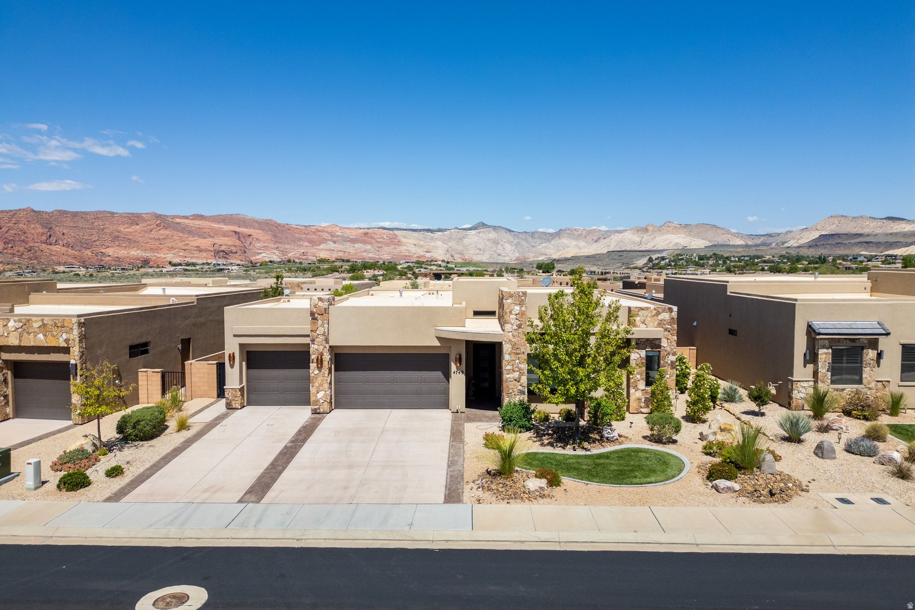 4749 N COTTONTAIL DR, St. George, UT 84770 — photo 1