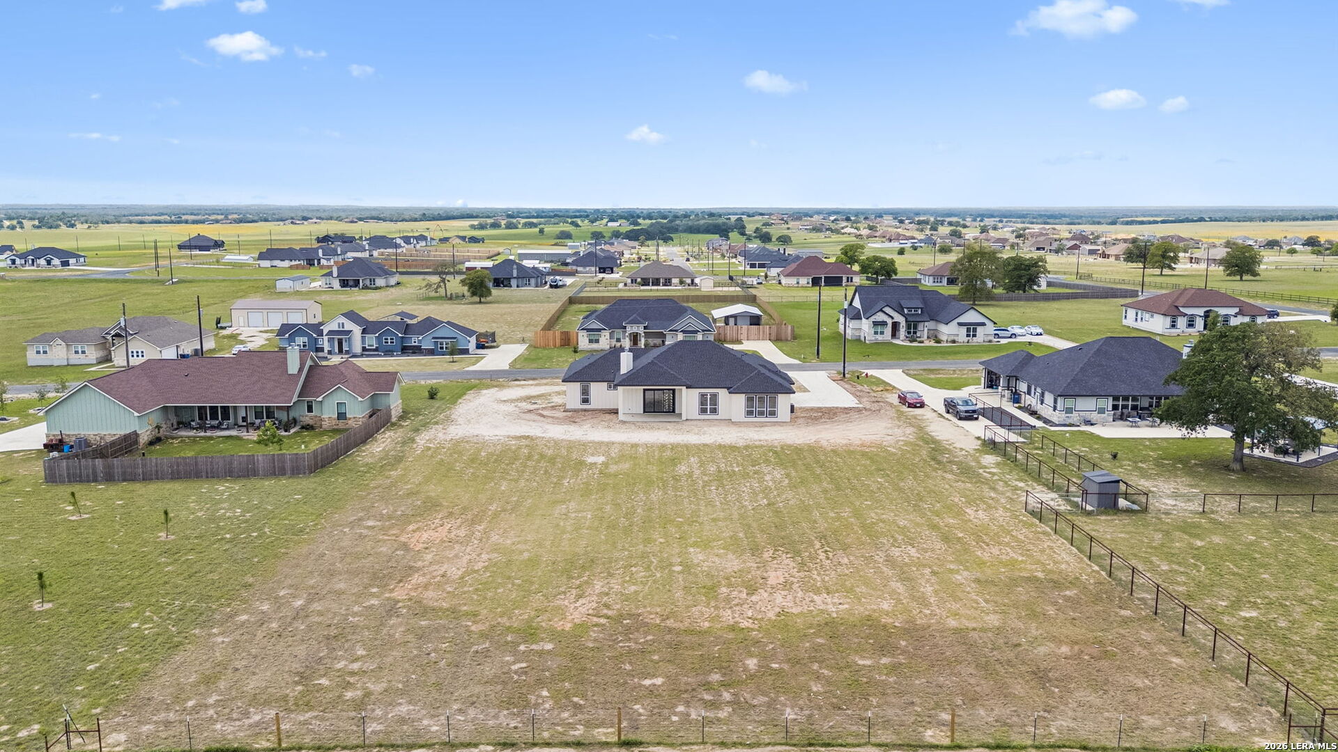 109 Summer Meadow Dr, ,  78121 — photo 1