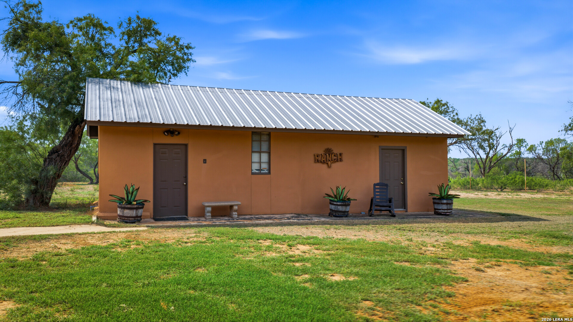 5797 Fm 3408, ,  78014 — photo 1