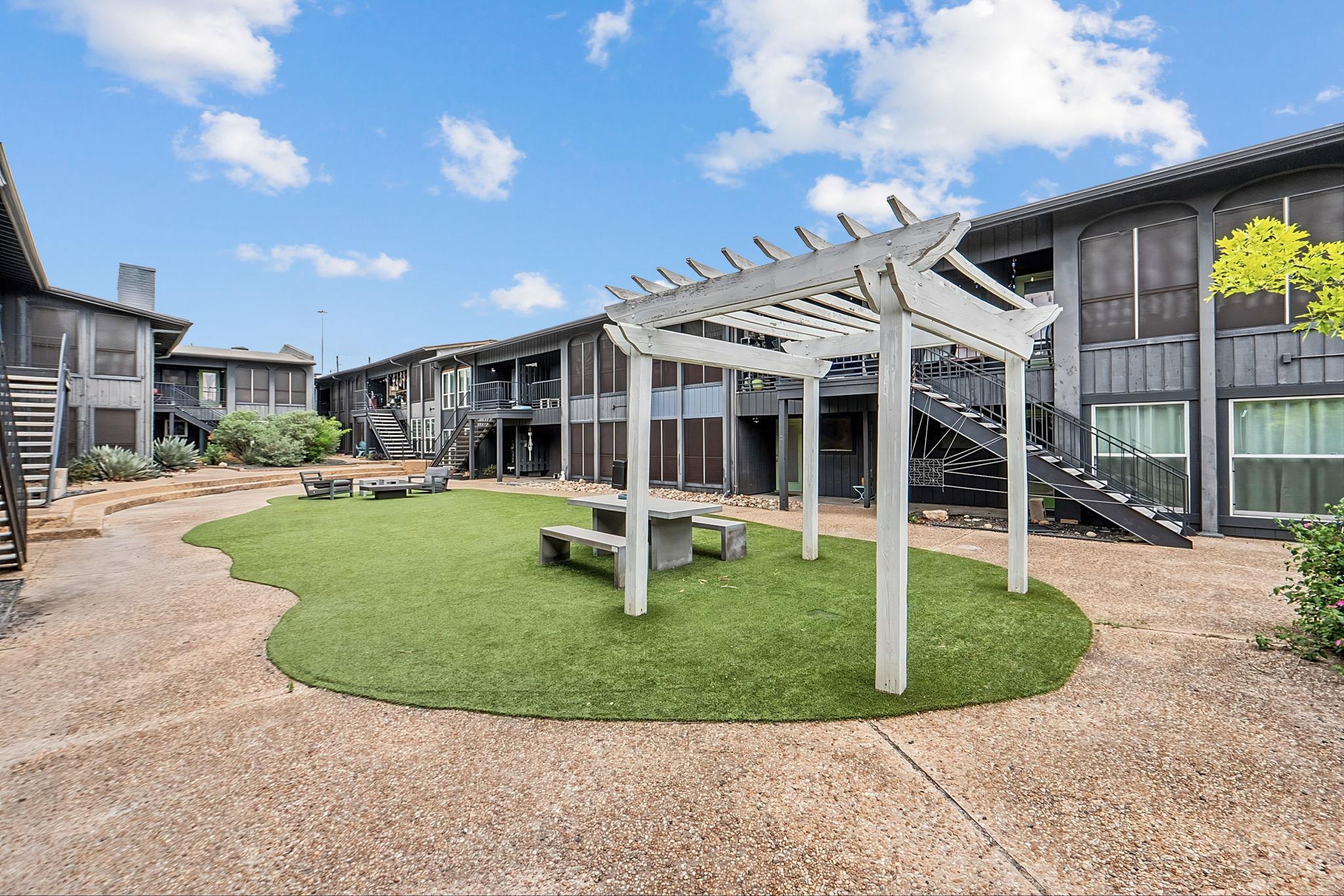 909 Reinli, Austin, TX 78751 — photo 1