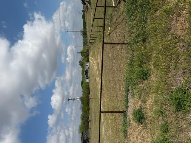 1235 Hoover, Luling, TX 78648 — photo 1