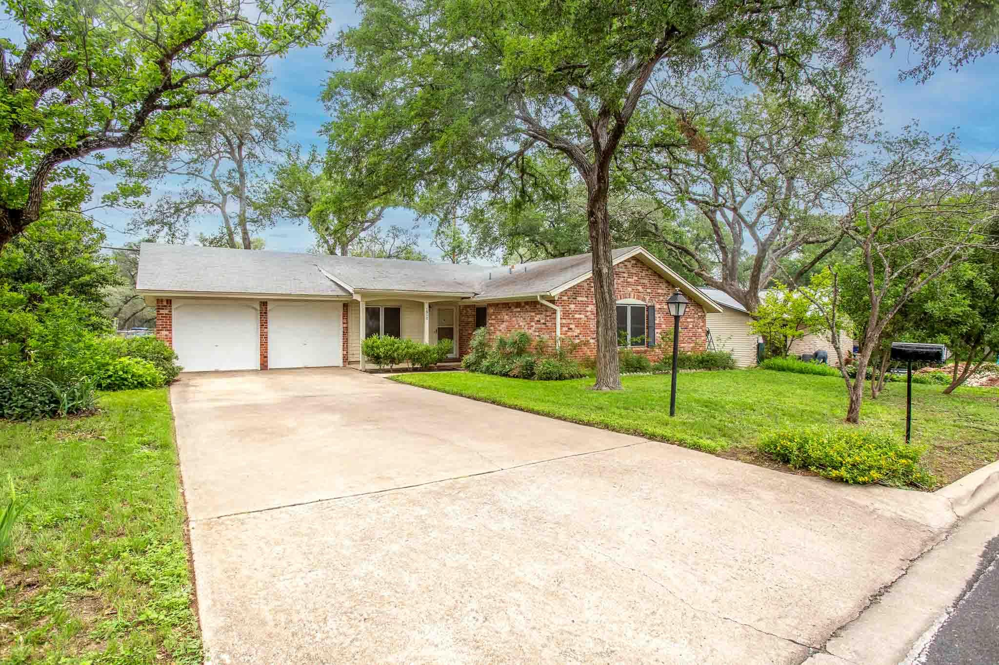 1912 Parkside, Austin, TX 78745 — photo 1