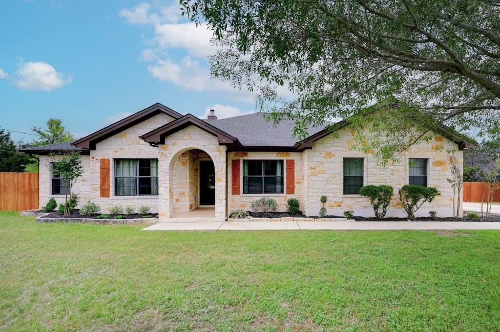 801 Mountain Crest, Wimberley, TX 78676 — photo 1