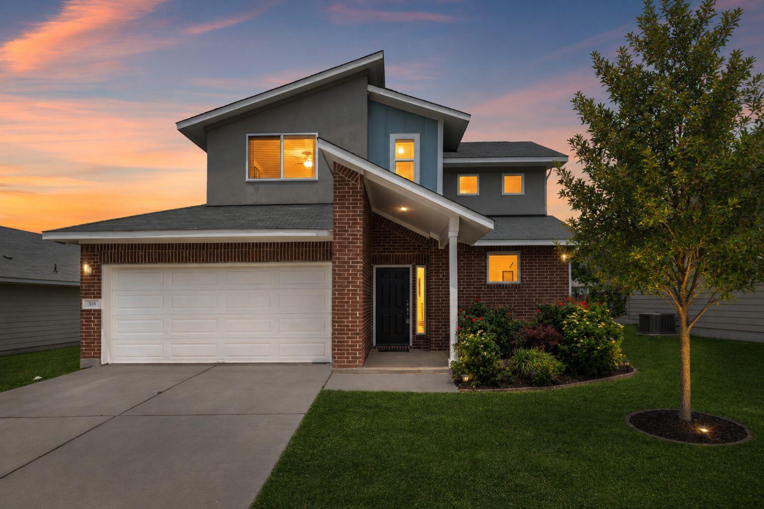318 Schuylerville, Elgin, TX 78621 — photo 1