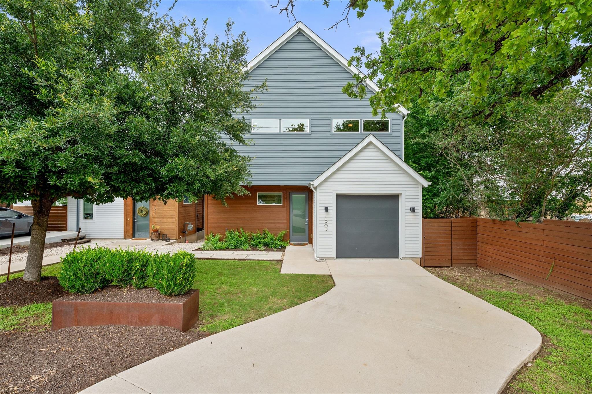 1909 E M Franklin, Austin, TX 78723 — photo 1
