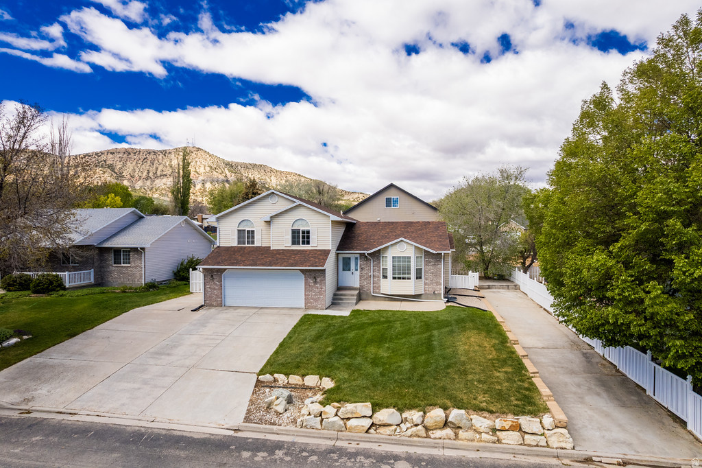 375 S 3290 W, Vernal, UT 84078 — photo 1