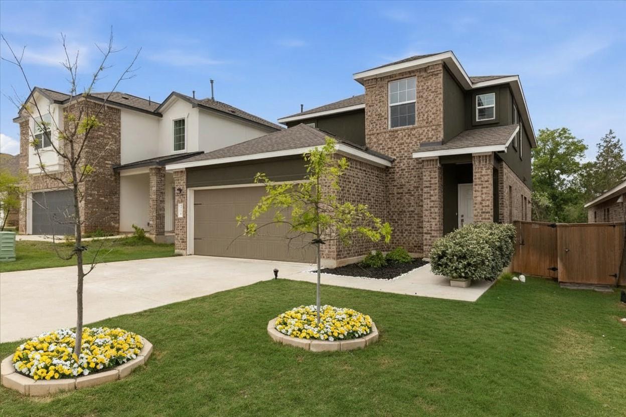 136 Maravillas, Bastrop, TX 78602 — photo 1