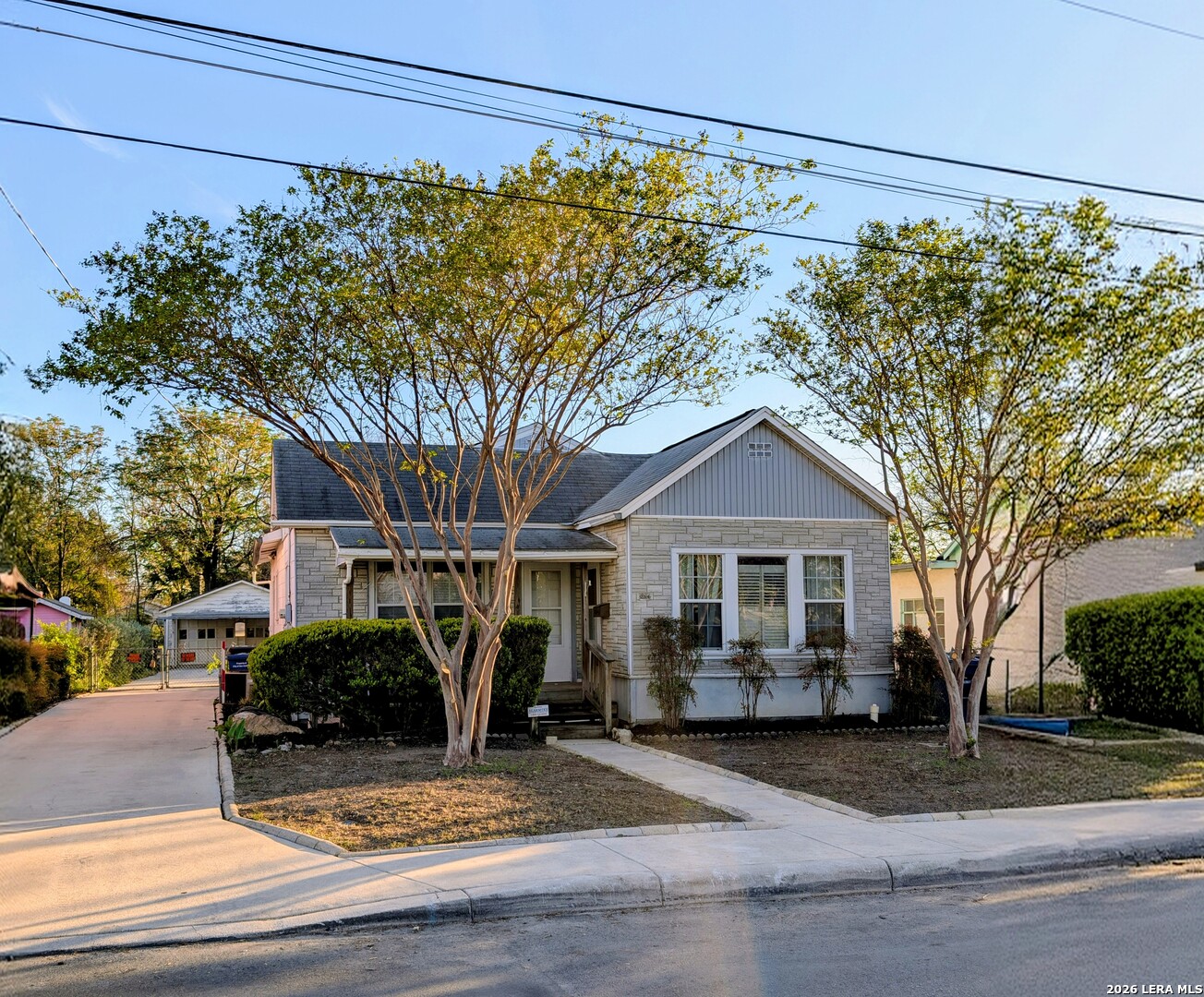 254 Lone Star Blvd, ,  78204 — photo 1