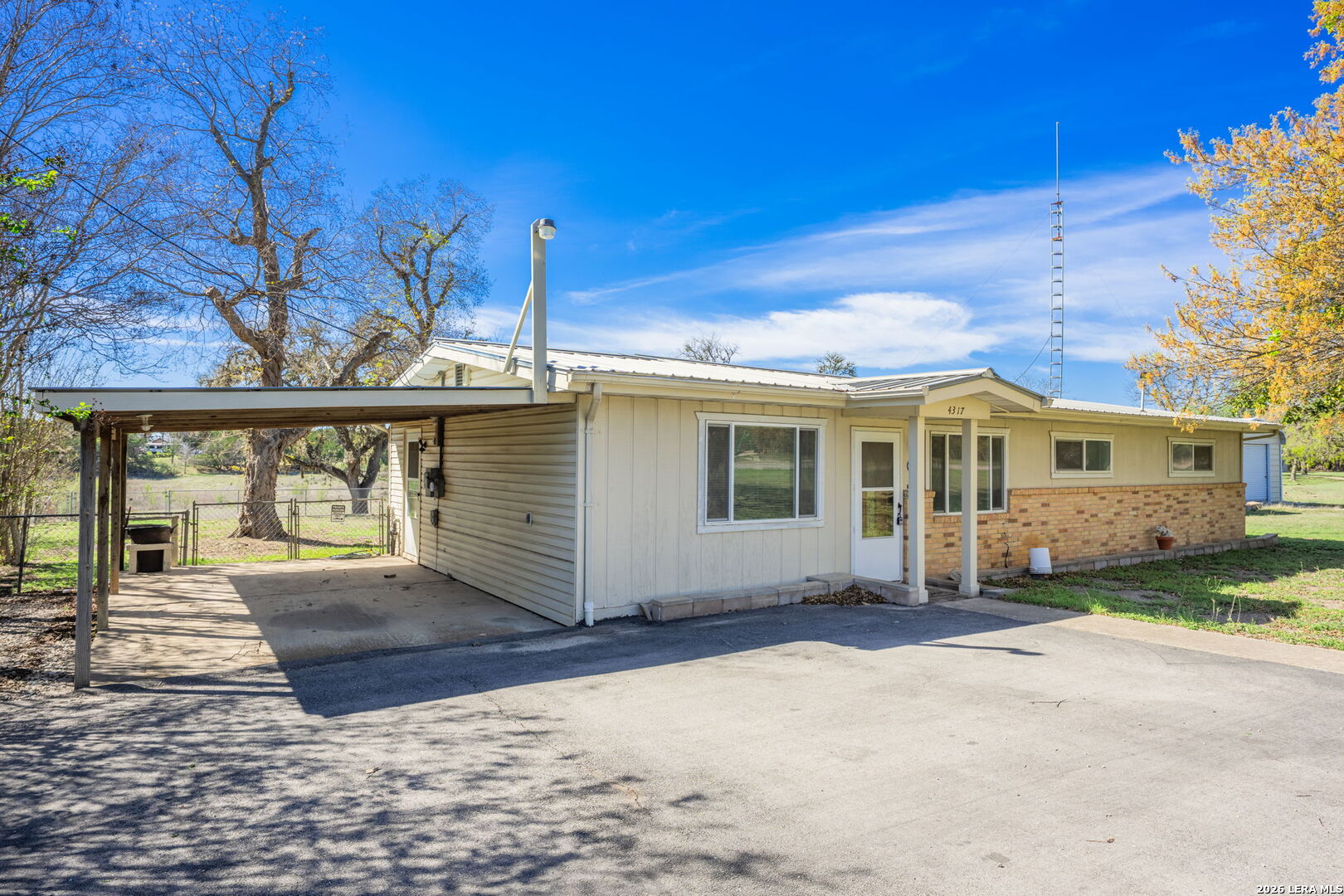 4317 State Hwy 173, , 78003 — photo 1