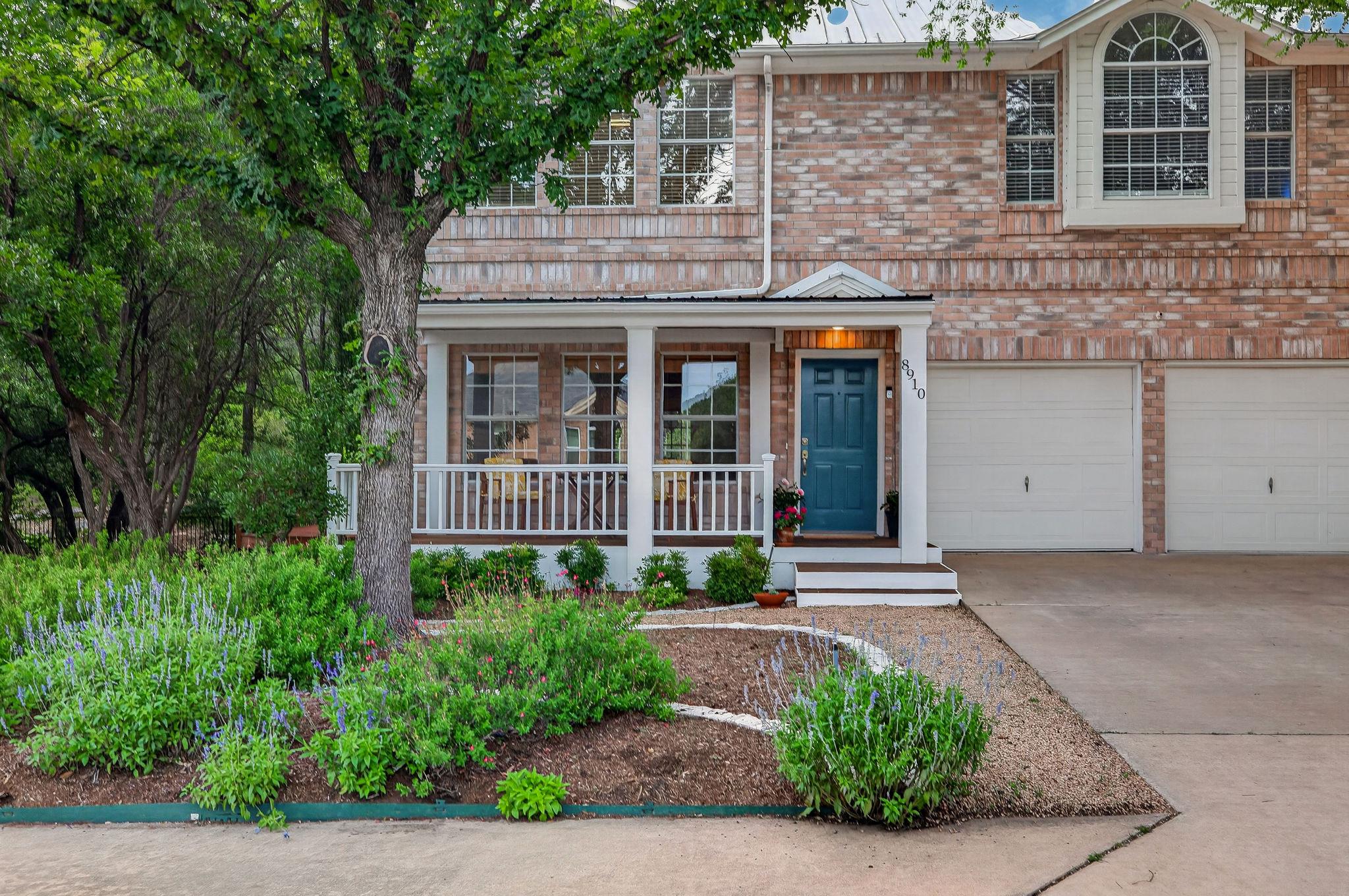 8910 Spicebrush, Austin, TX 78759 — photo 1