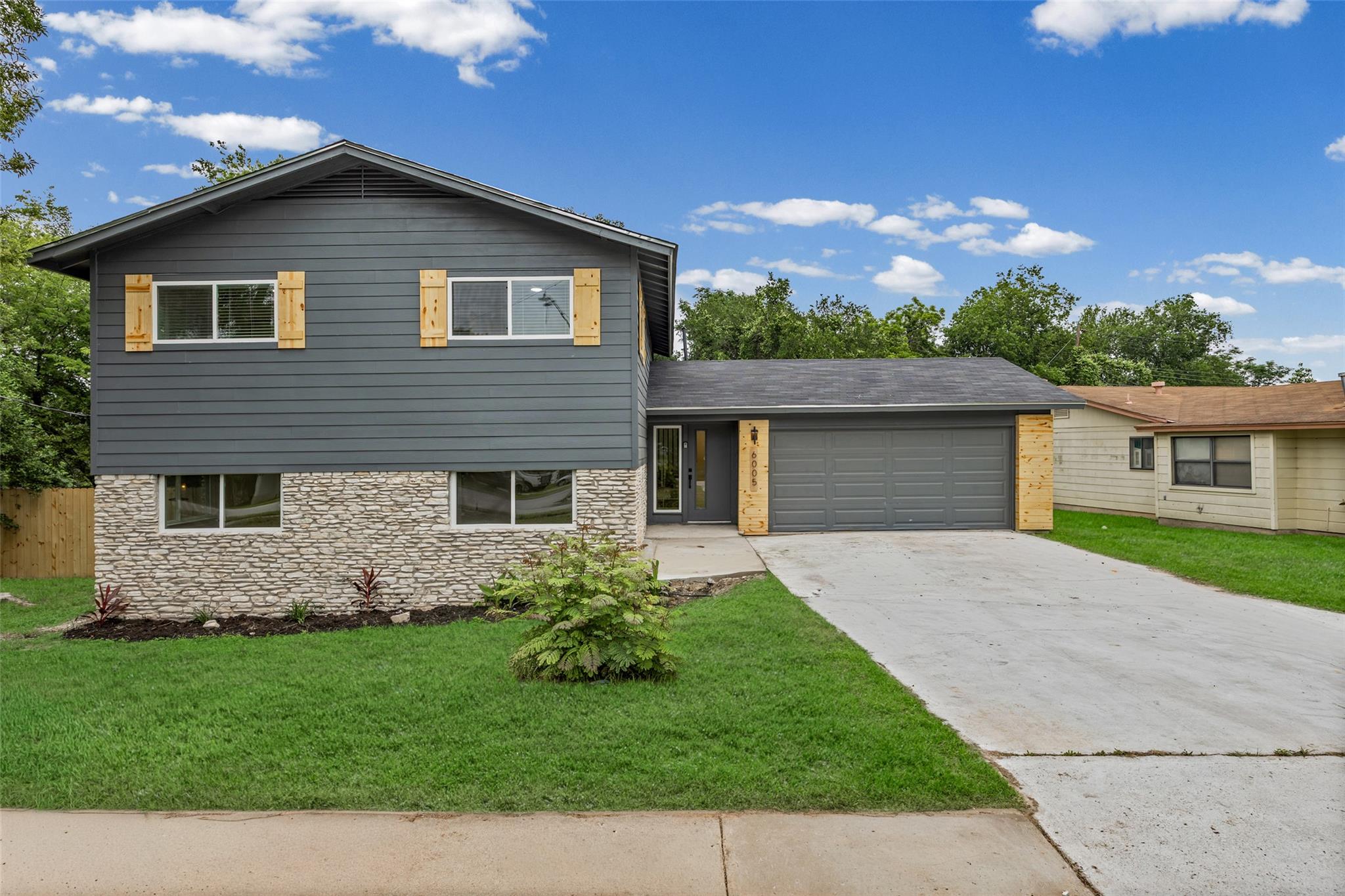 6005 Walnut Hills, Austin, TX 78723 — photo 1