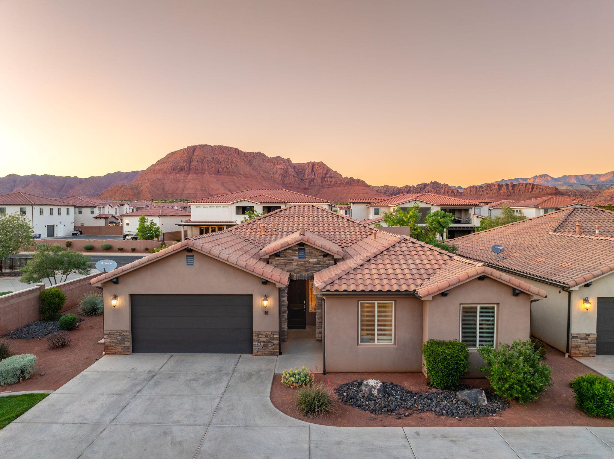 3823 W Dream CIR, 118, Santa Clara, UT 84765 — photo 1