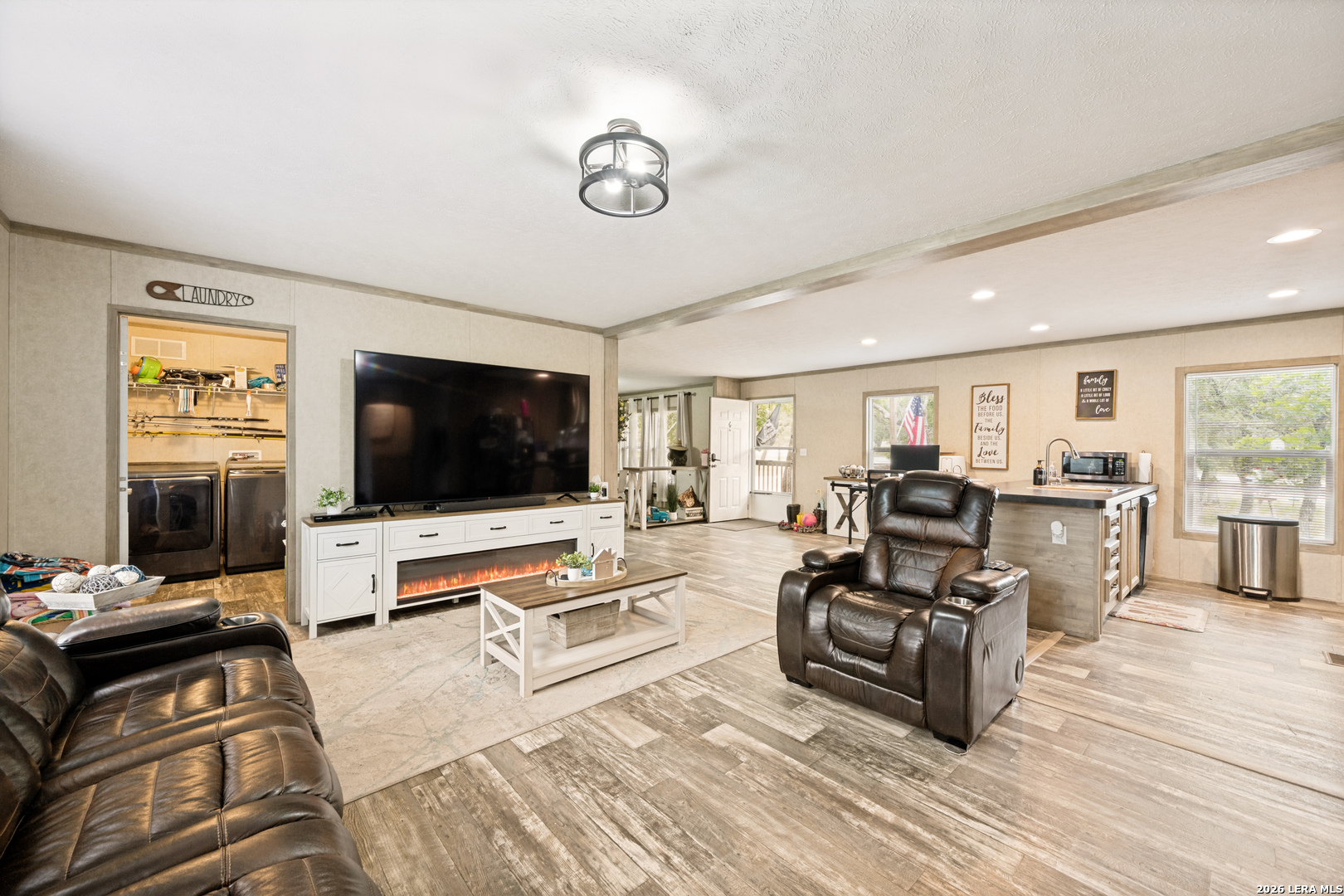 160 Kothmann Rd, ,  78121 — photo 1