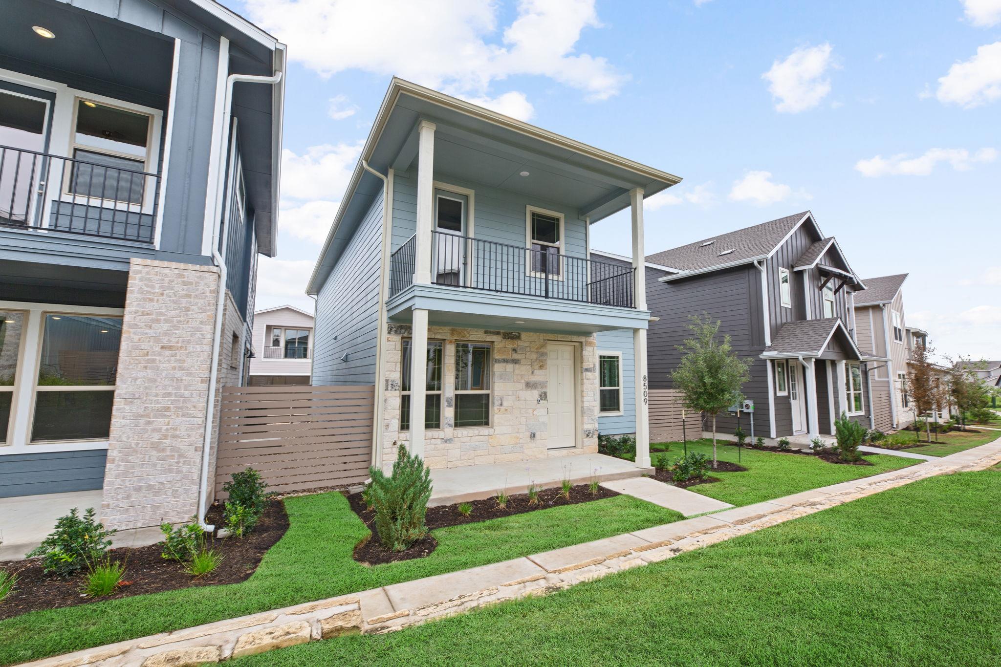 8509 Escovedo, Austin, TX 78744 — photo 1