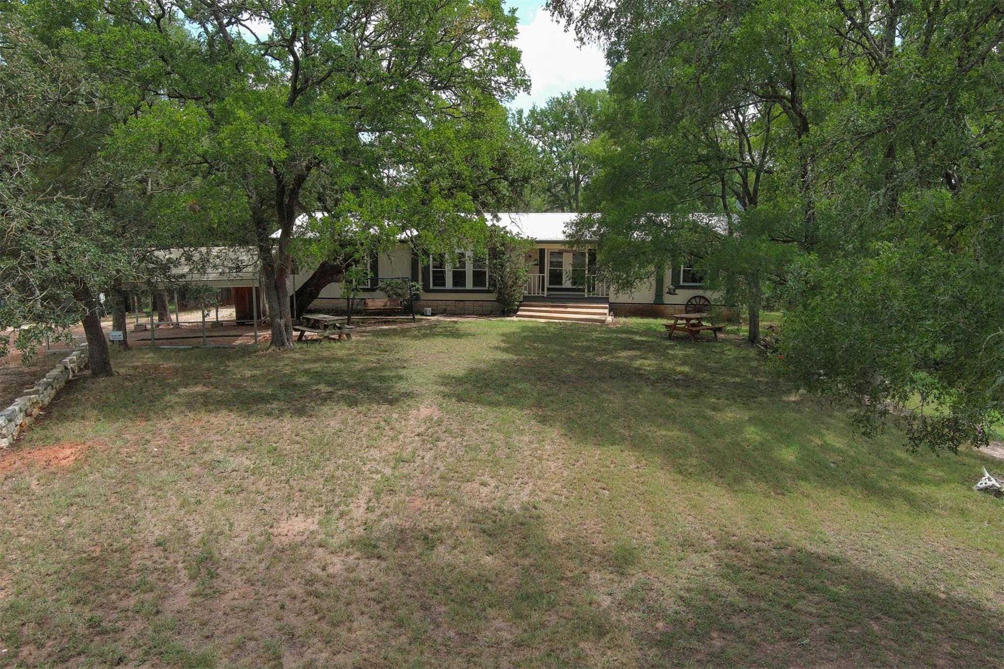 243 Piney Ridge, Bastrop, TX 78602 — photo 1
