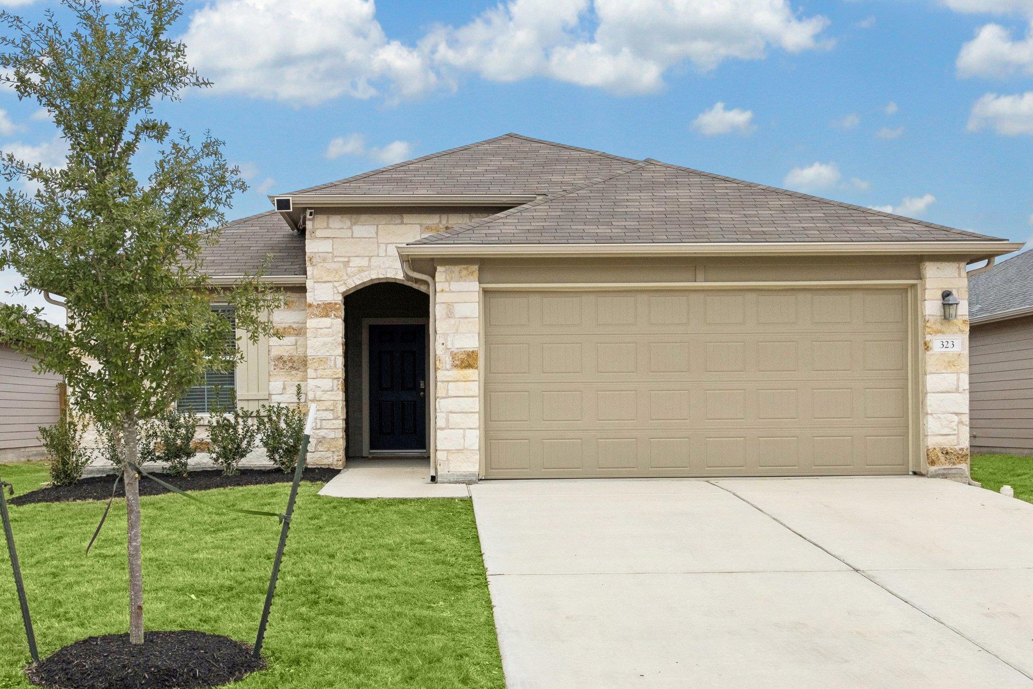 323 Shimmering, San Marcos, TX 78666 — photo 1