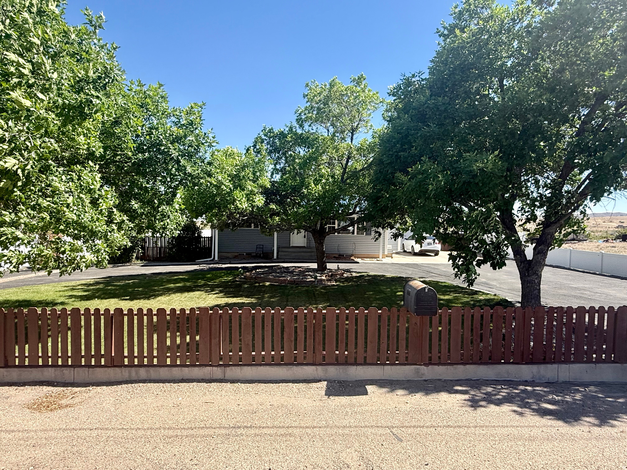 2726 E 5000 S, Vernal, UT 84078 — photo 1