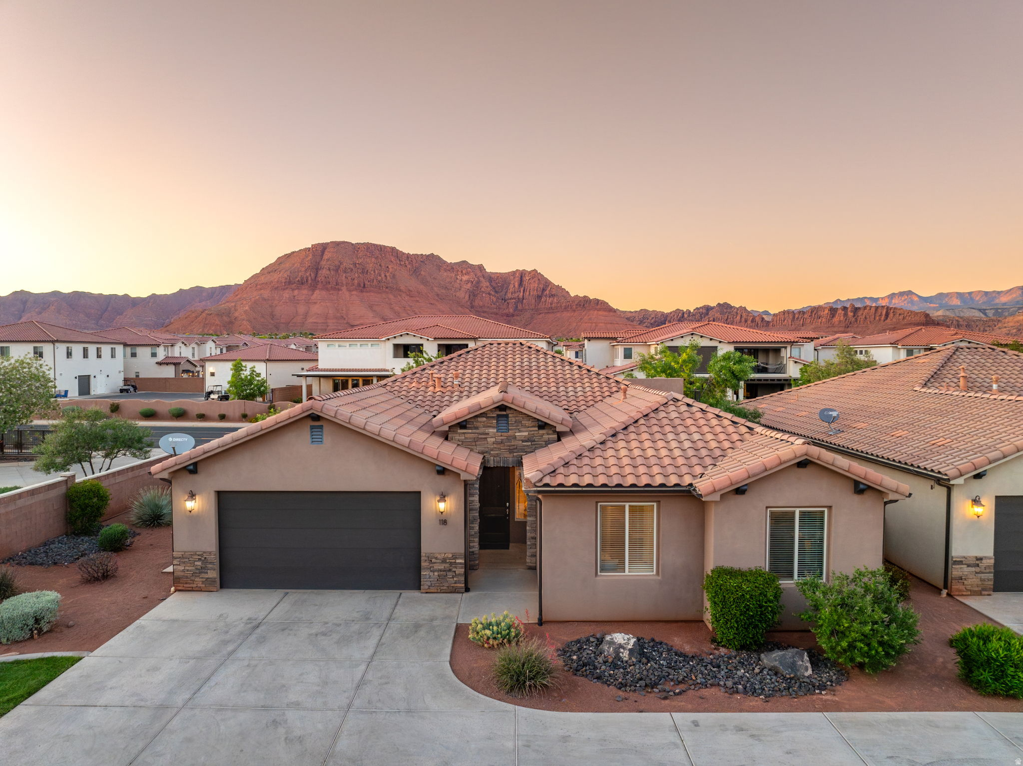3823 W DREAM CIR #118, Santa Clara, UT 84765 — photo 1
