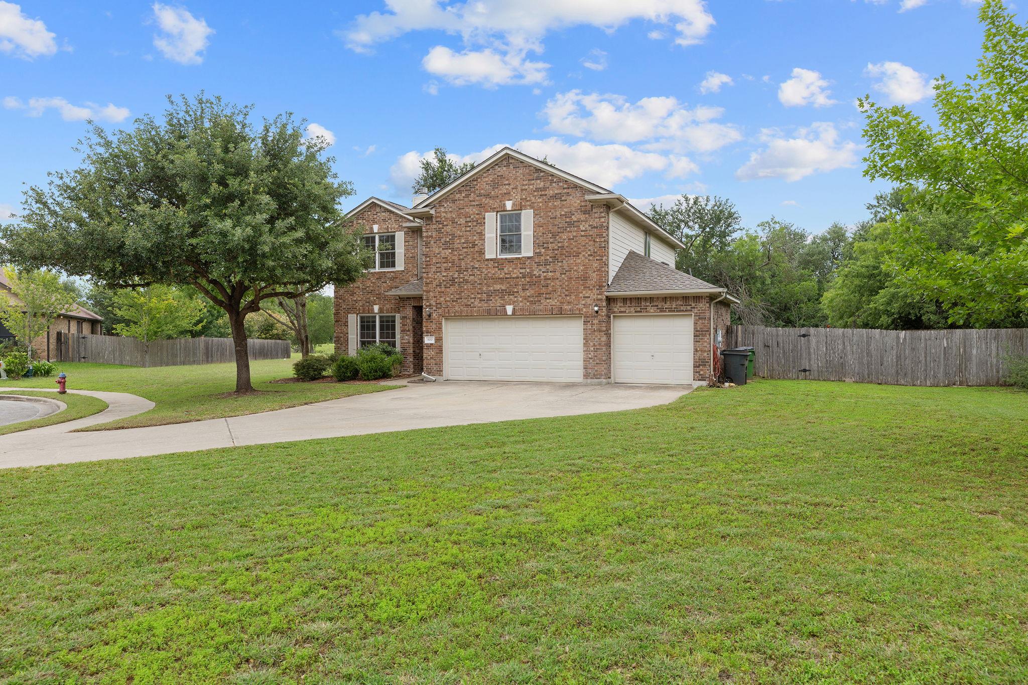 900 Brighton, Round Rock, TX 78665 — photo 1