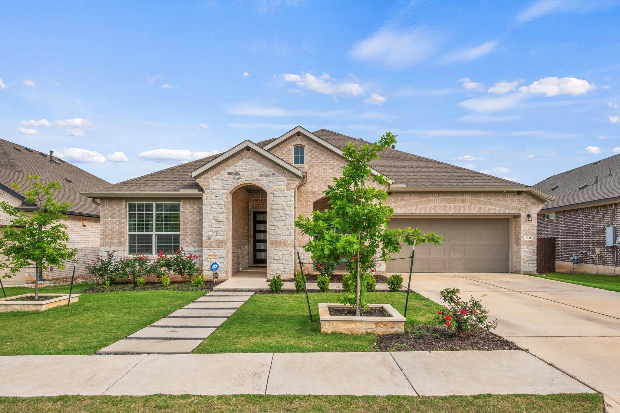 1621 Weavers, Georgetown, TX 78628 — photo 1