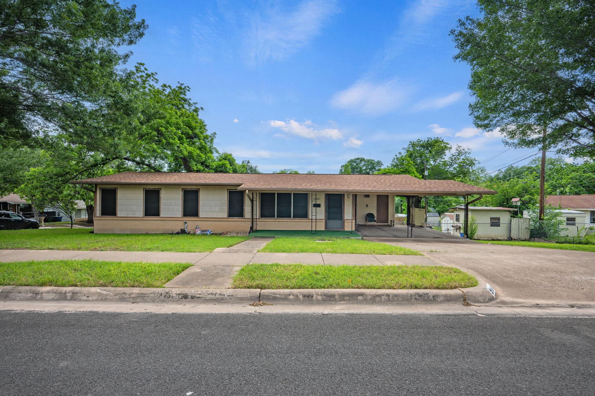 2000 Cedar, Austin, TX 78722 — photo 1