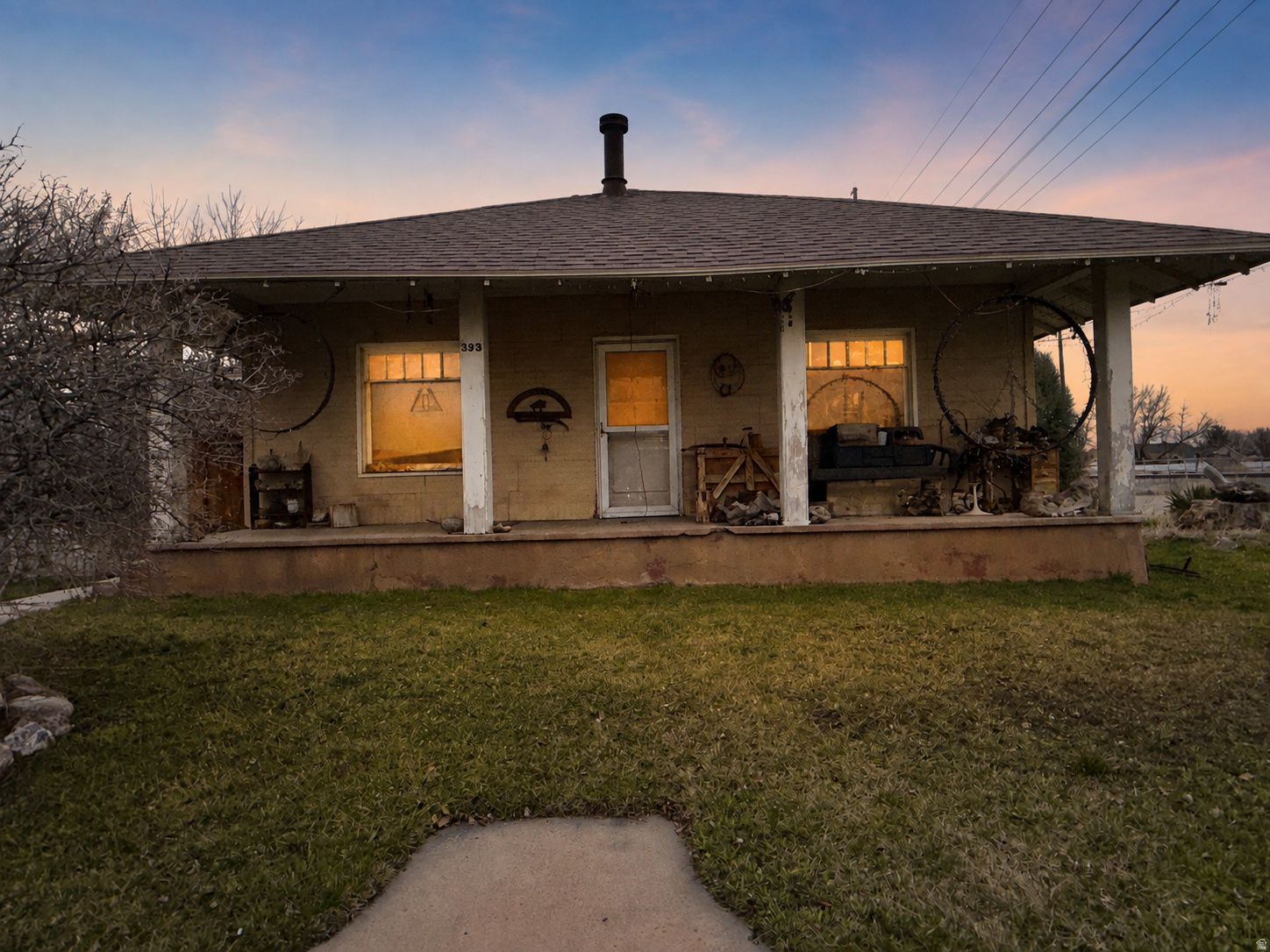 393 W CENTER ST, Springville, UT 84663 — photo 1
