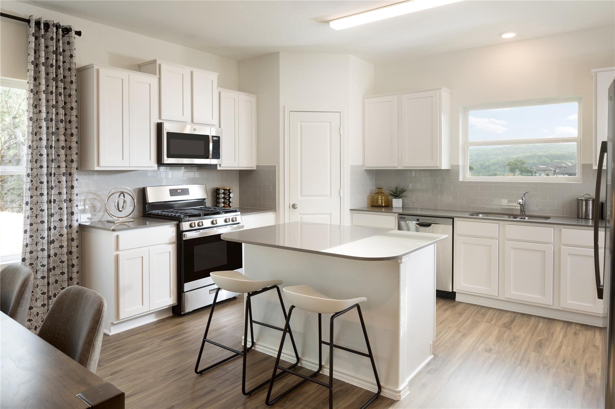 1307 Hermosa, Georgetown, TX 78628 — photo 1