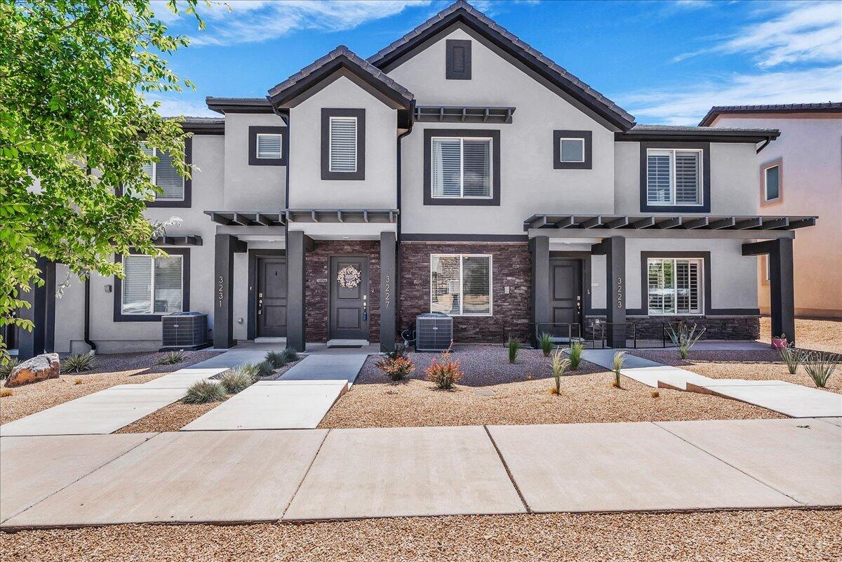 3227 E Elkhorn LN, Washington, UT 84780 — photo 1