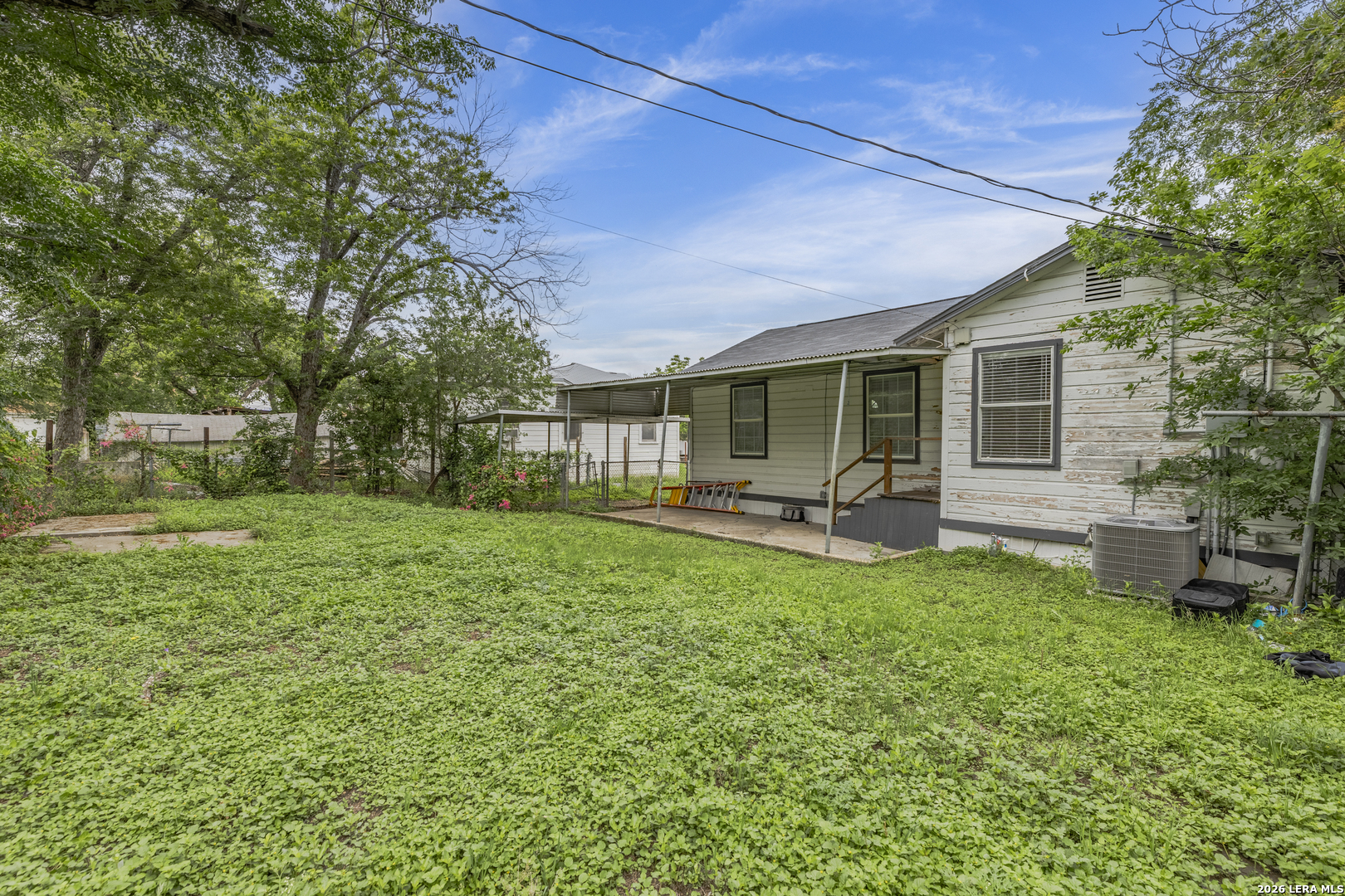 923 Fair Ave, ,  78223 — photo 1