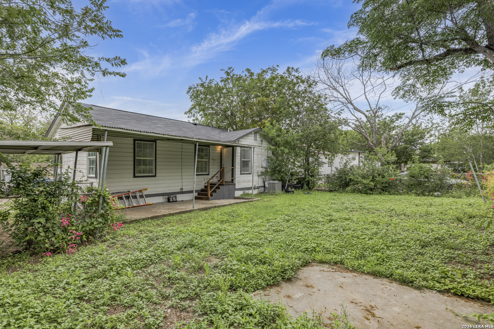 923 Fair Ave, San Antonio, TX 78223 — photo 1