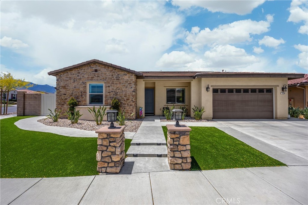 11638 Oakton Way, Corona, CA 92883 — photo 1