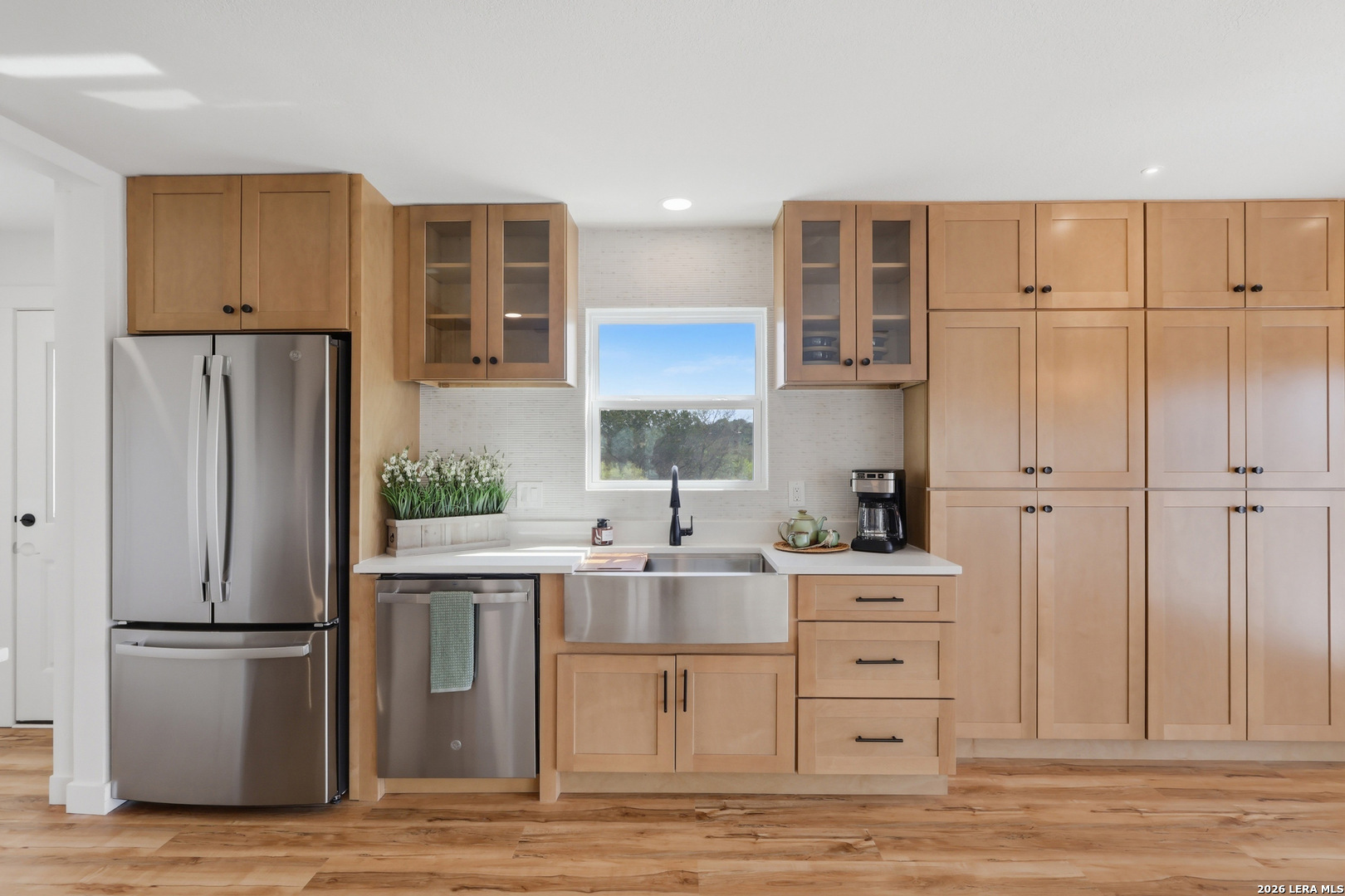 1333 Comanche Path, , 78003 — photo 1