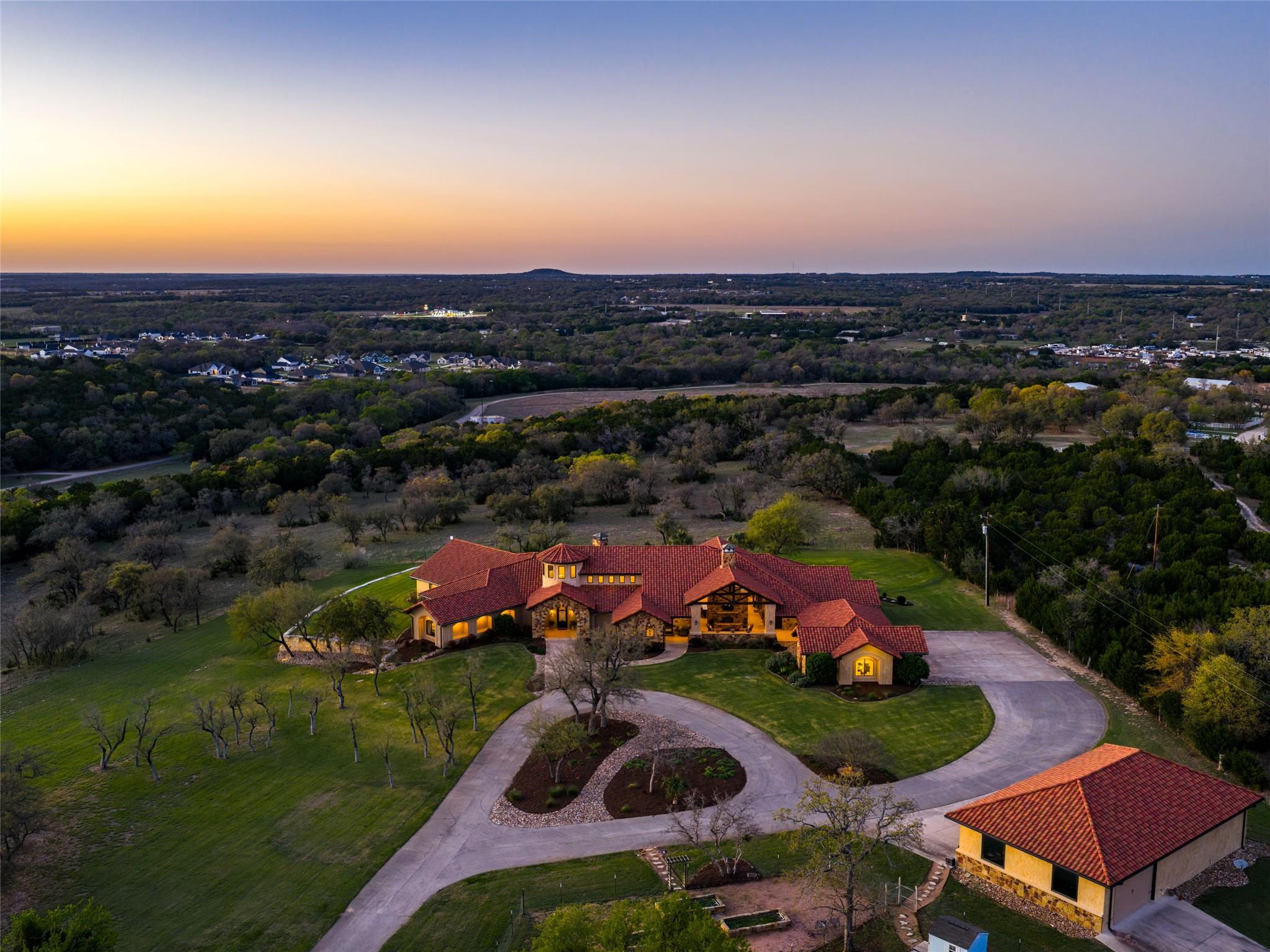 600 County Road 257 None, Liberty Hill, TX 78642 — photo 1