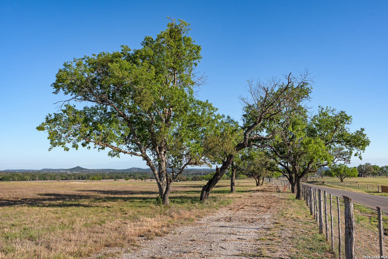 0004 Clearwater, Comfort, TX 78013 — photo 1