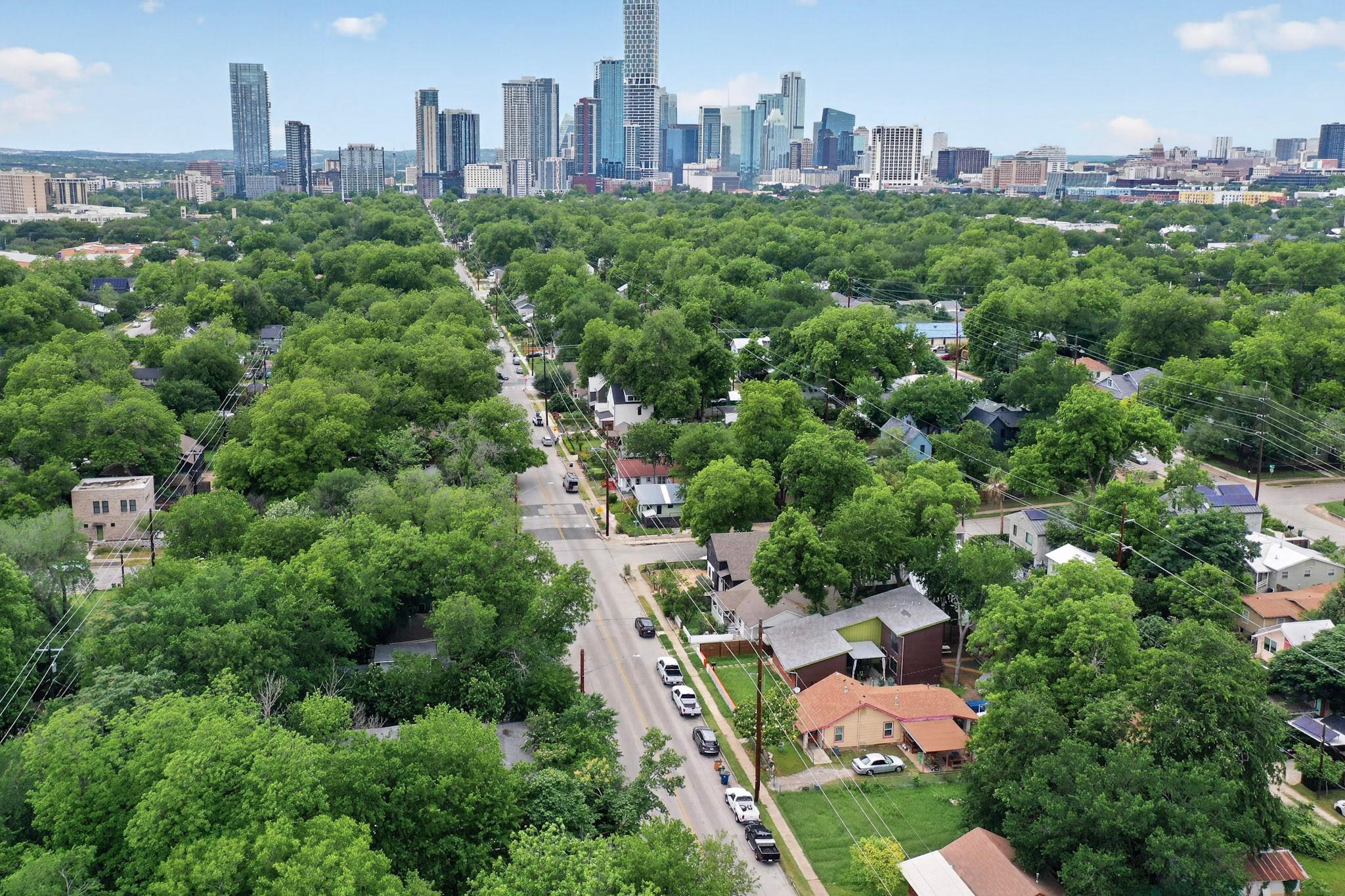 1912  Holly St, Austin, TX 78702 — photo 1