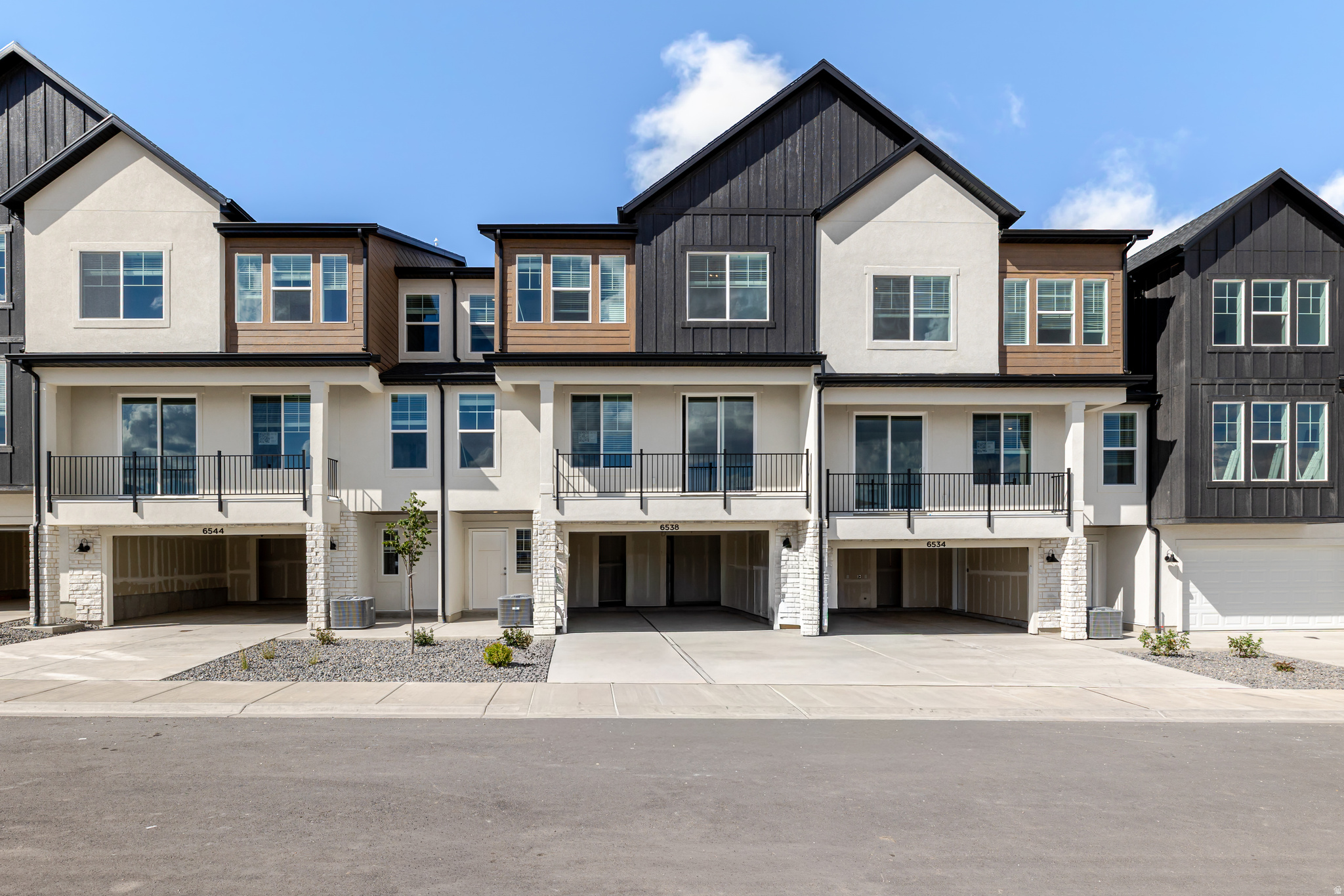 6538 W BENCH LAKE CV #3019, Herriman, UT 84096 — photo 1
