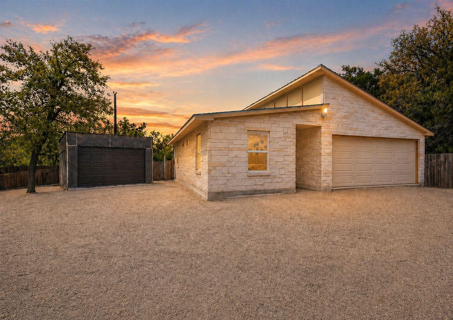 2705 Cory, Spicewood, TX 78669 — photo 1
