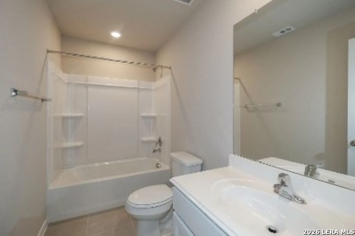 608 Cypress Arbor, ,  78155 — photo 1