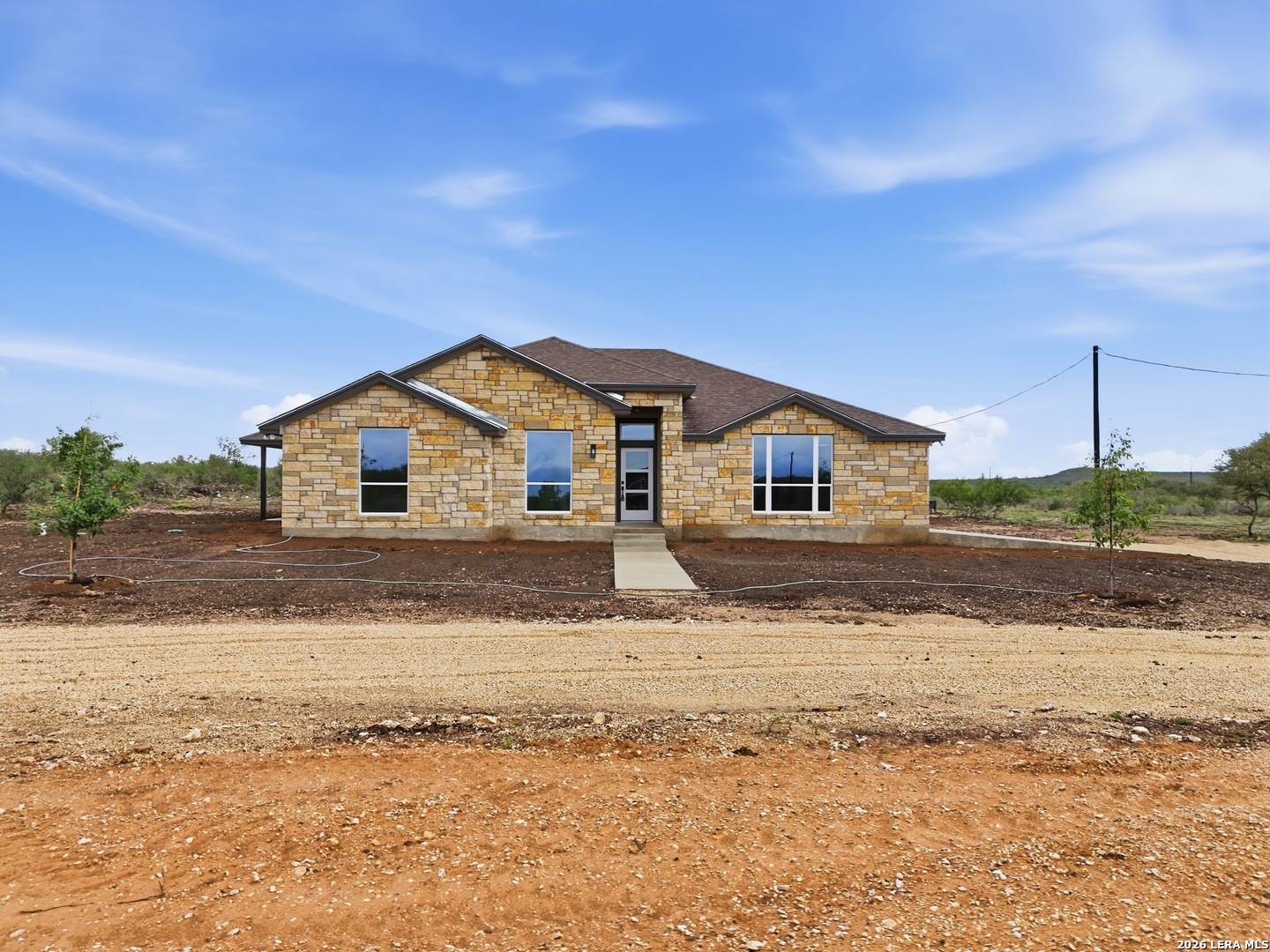 60 Friendship Hills, Uvalde, TX 78801 — photo 1