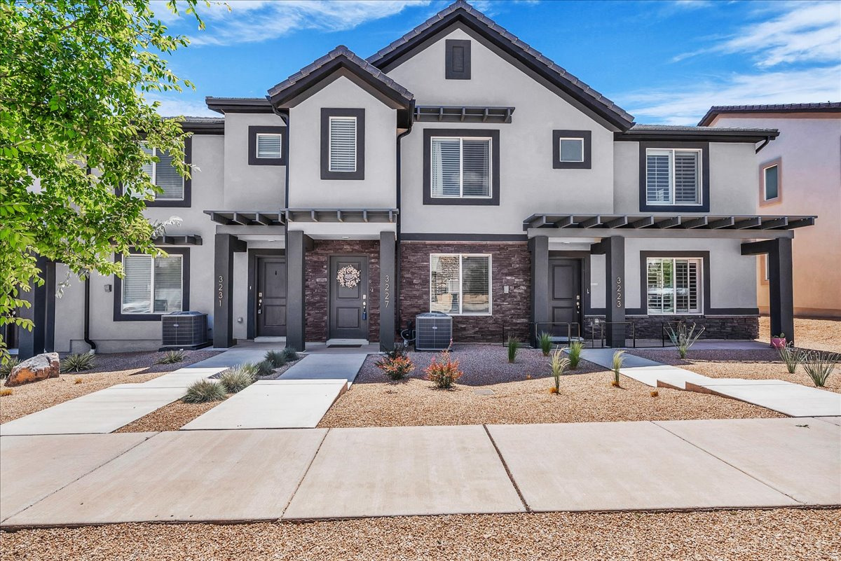 3227 E ELKHORN LN, Washington, UT 84780 — photo 1
