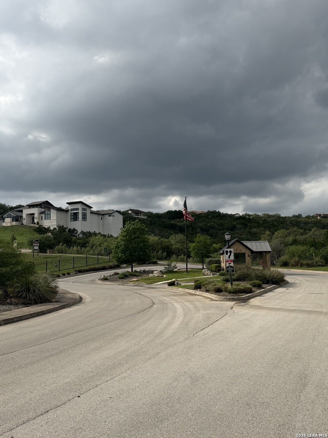 518 Winding Ravine, ,  78258 — photo 1