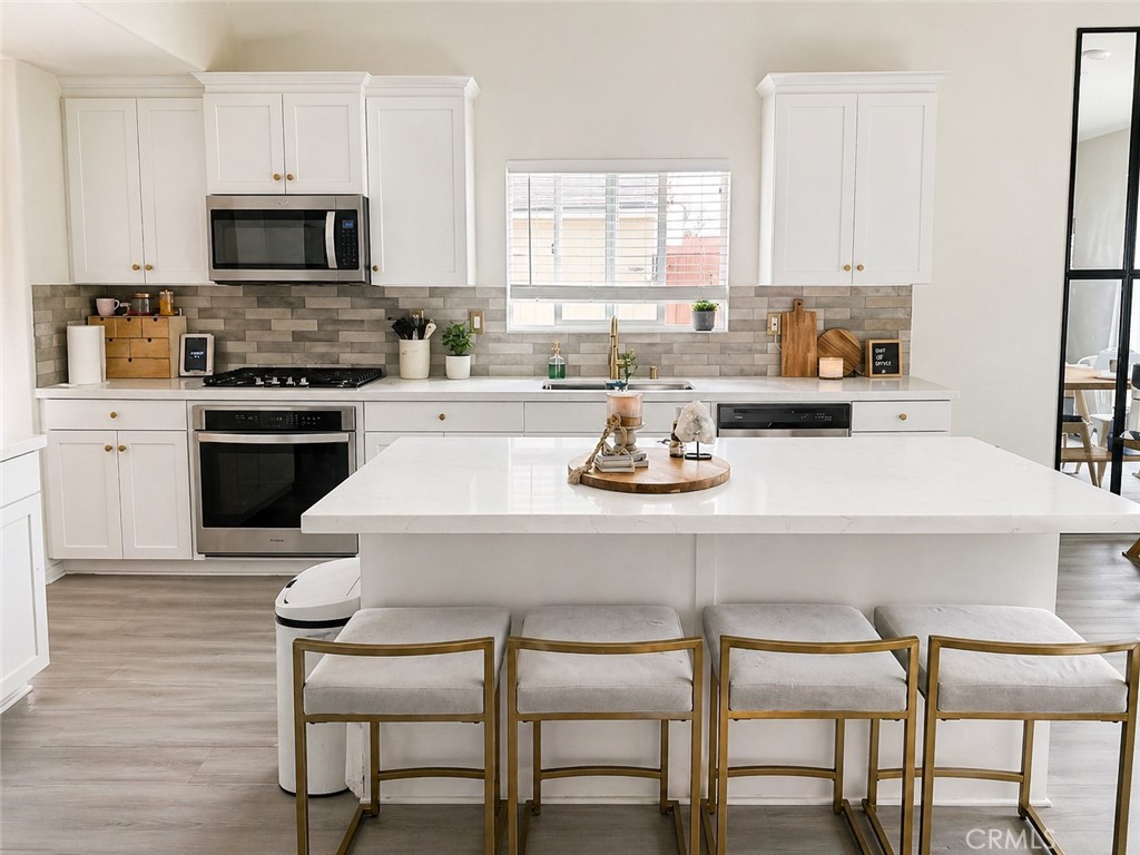 28437 Pinon Court, Winchester, CA 92596 — photo 1