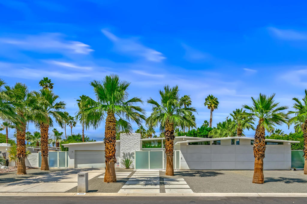 2190 E Terry Lane, Palm Springs, CA 92262 — photo 1