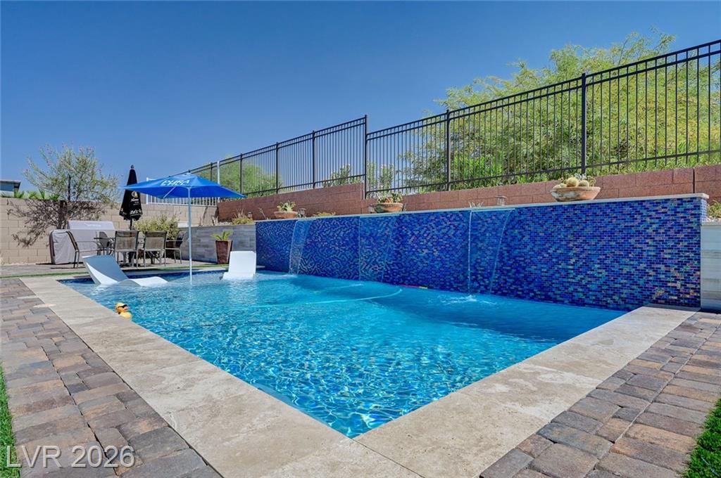 33  Reverie Heights Avenue, Henderson, NV 89011 — photo 1