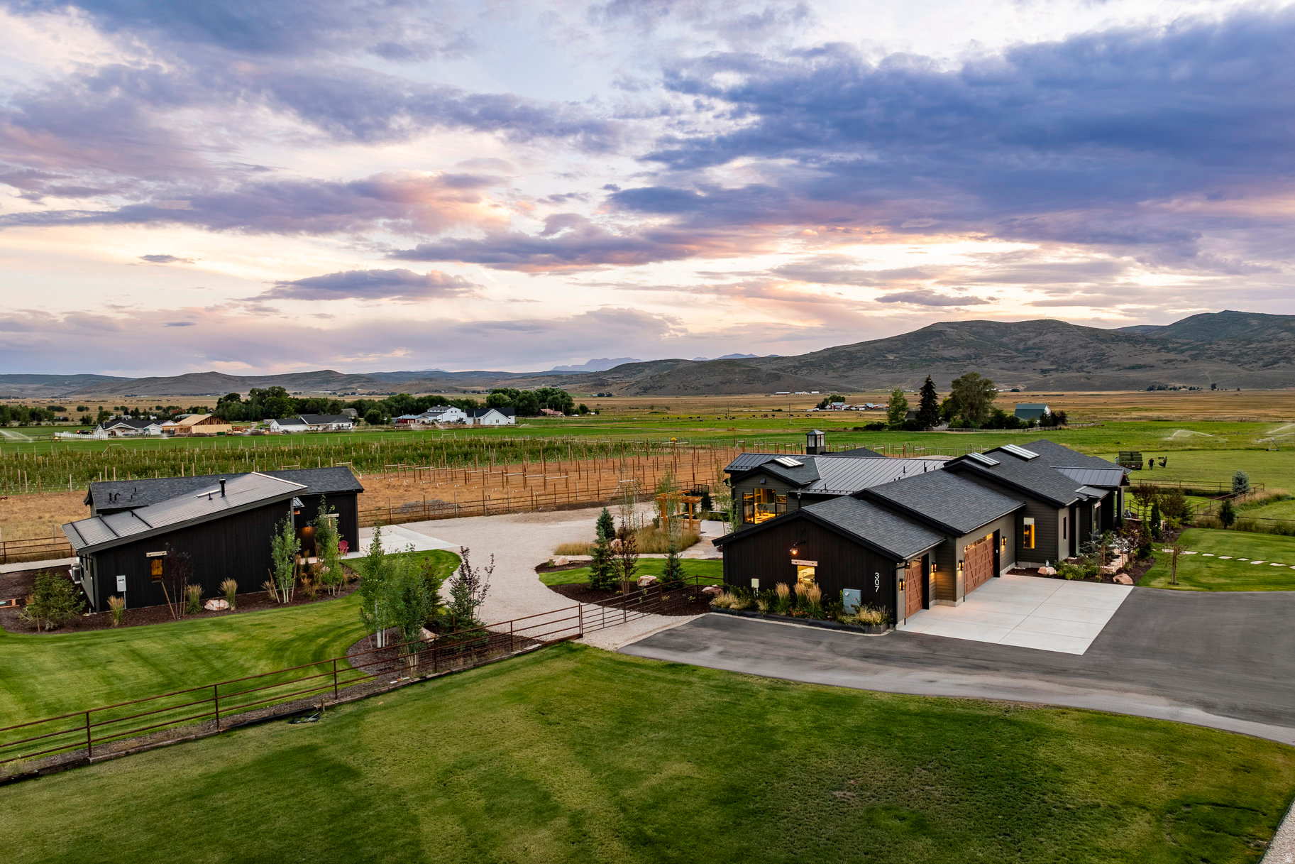 307 W LAZY ACRES LN, Kamas, UT 84036 — photo 1